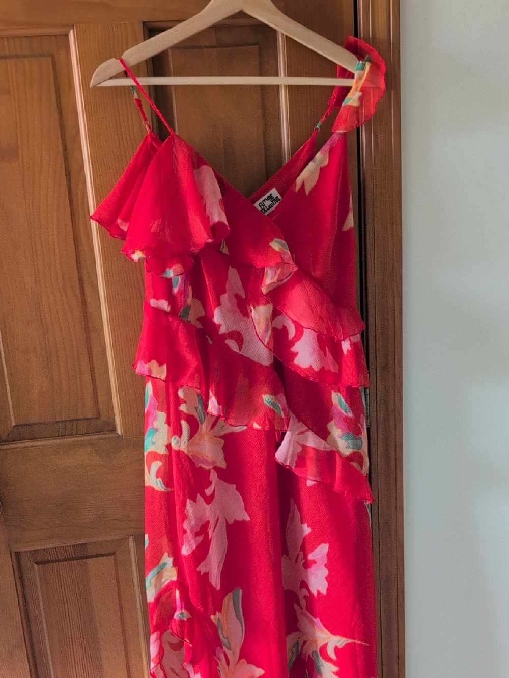 Red Floral Ruffle Maxi Dress - Brand: Unknown